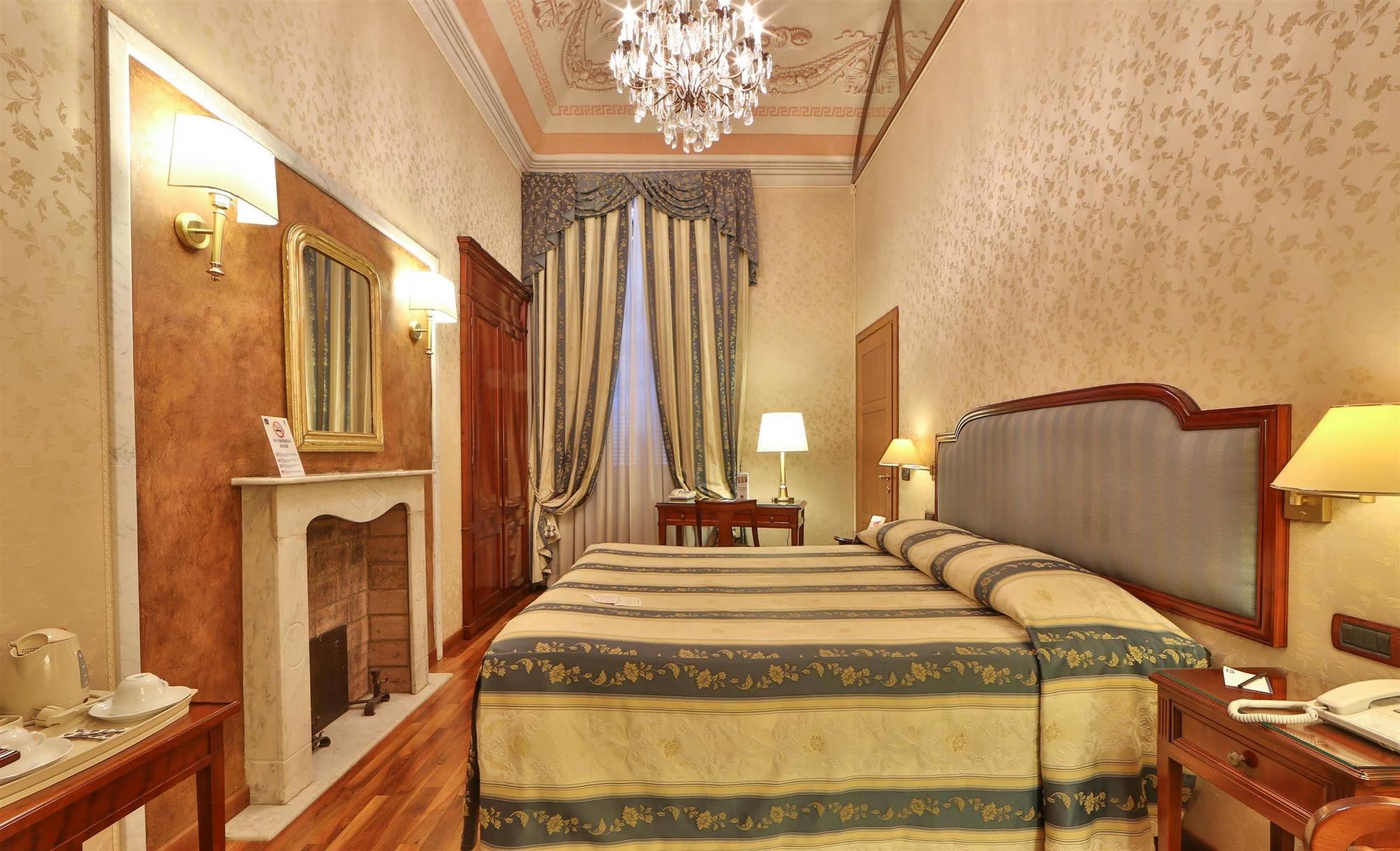 Phi Hotel Principe クーネオ エクステリア 写真